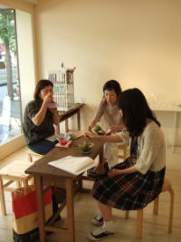 f0082561_0354063.jpg