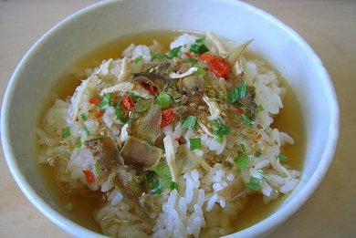 冷やし烏龍茶づけを食ってみた 湯楽庵的日常 冷やし烏龍茶づけを食ってみた 湯楽庵的日常