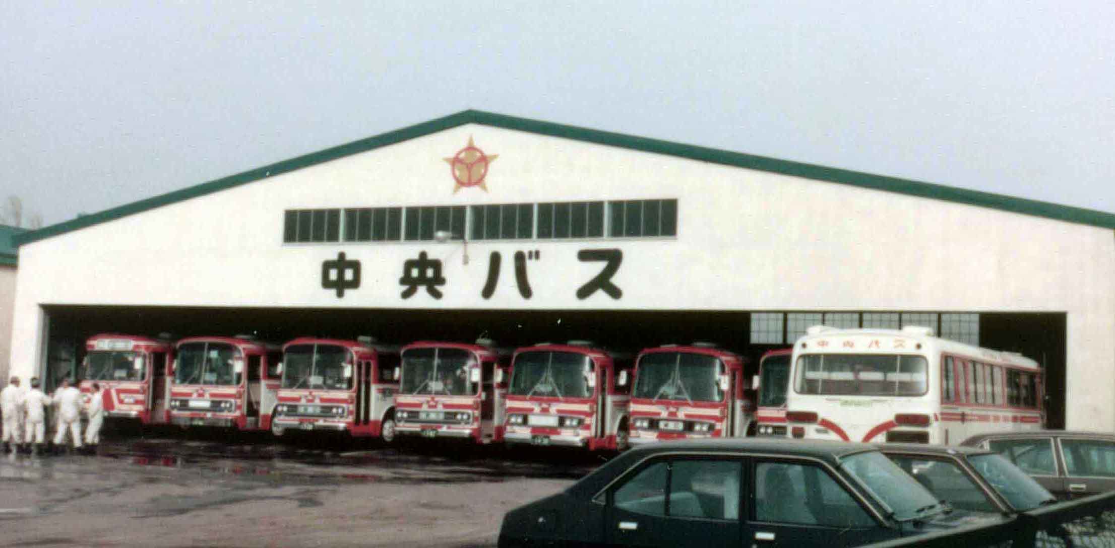 平岡営業所のバス ７６ その２ バス 鉄道 車 船