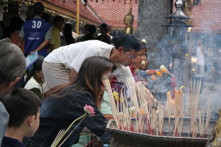 Wat Pra That Doi Suthep_b0108109_11375157.jpg