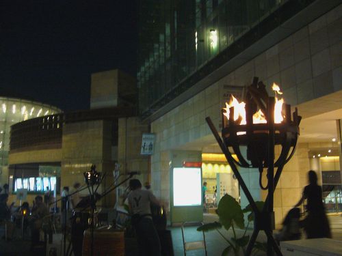 六本木ヒルズ バリカフェトゥプリ Bali Cafe PUTRI。。。.゚。*・。♡_a0053662_20532563.jpg