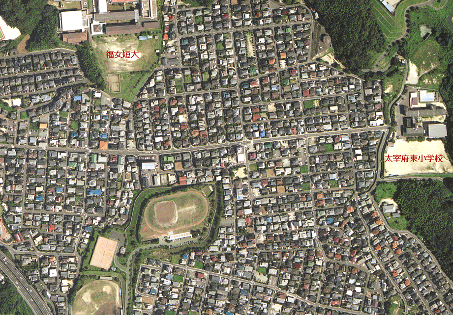 太宰府東小学校_a0042310_20301042.gif