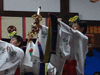 d0051087_2321521.gif