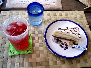 f0023210_8111196.jpg
