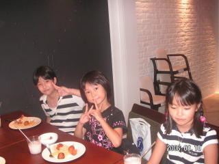 e0011102_063770.jpg