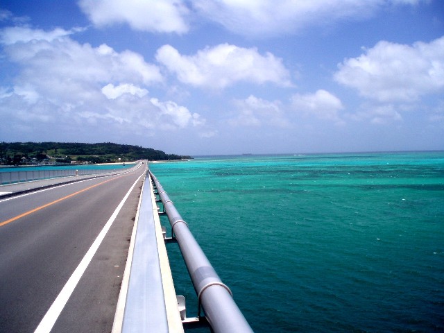f0023210_2061391.jpg