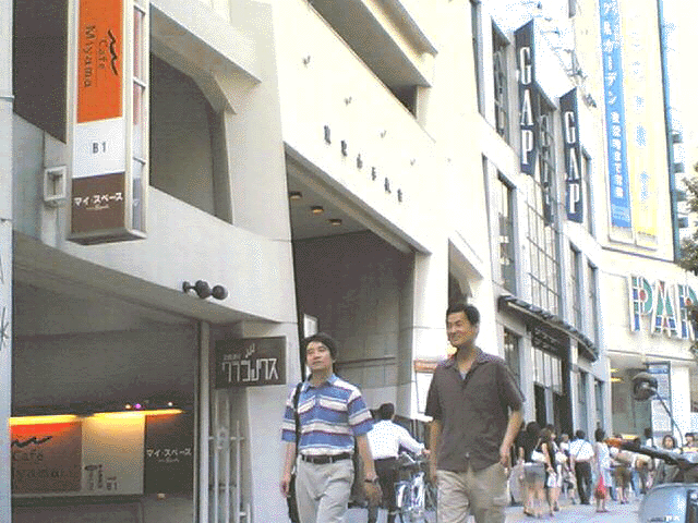 c0077105_1141643.gif