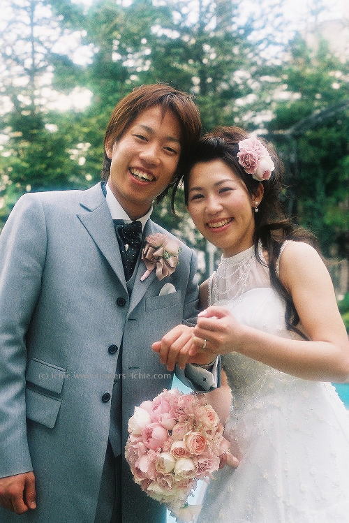 新郎新婦様からのお写真　ティアドロップブーケ_a0042928_015918.jpg
