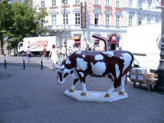 Cow Parade_c0072847_1233853.jpg