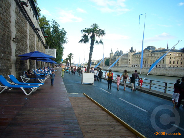 ■PARIS-PLAGE2006パリ・プラージュ最終日_a0008105_22244137.jpg