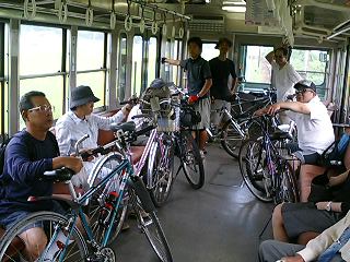 サイクルトレインで行く 信楽探訪スローサイクリング Llp 有限責任事業組合 ひこね街の駅 武櫓倶 サイクルトレインで行く 信楽探訪スローサイクリング Llp 有限責任事業組合 ひこね街の駅 武櫓倶