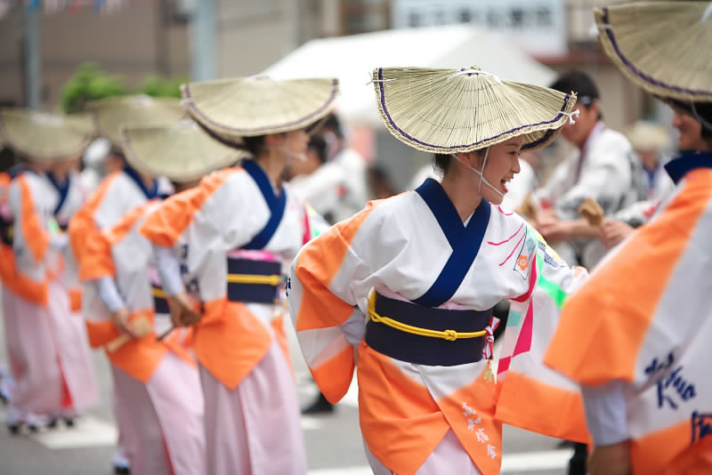 よさこい祭り2006「本祭 ２日目」 4/9_a0078341_0155538.jpg