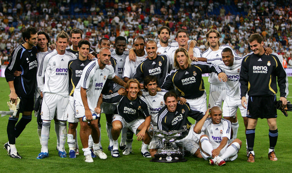 EL TROFEO SANTIAGO BERNABÉU_b0109799_23442022.jpg