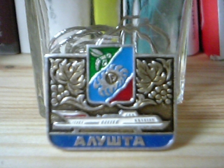 PIN BADGE_c0007355_23295219.jpg