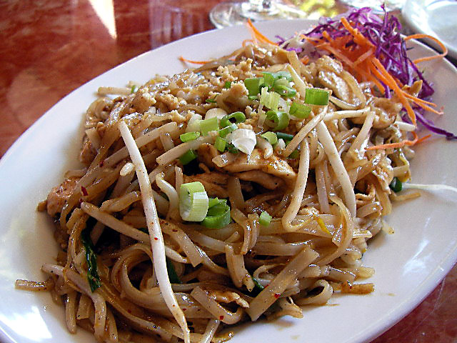 タイ料理レストラン Iyara_e0061902_13315685.jpg