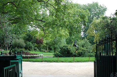 Square des Batignolles_d0085274_216382.gif