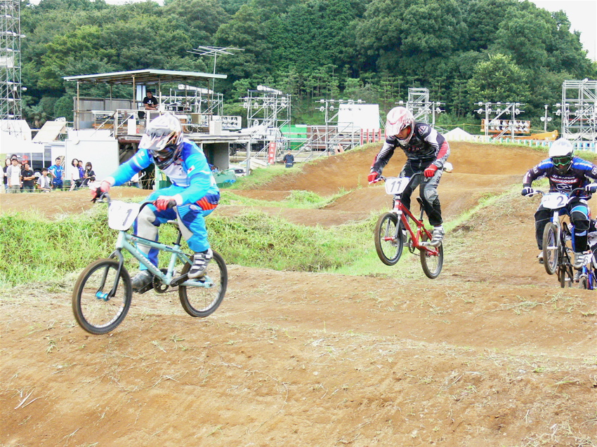 JOSF緑山8月定期戦VOL1 BMXエリートクラス画像垂れ流し_b0065730_23485231.jpg