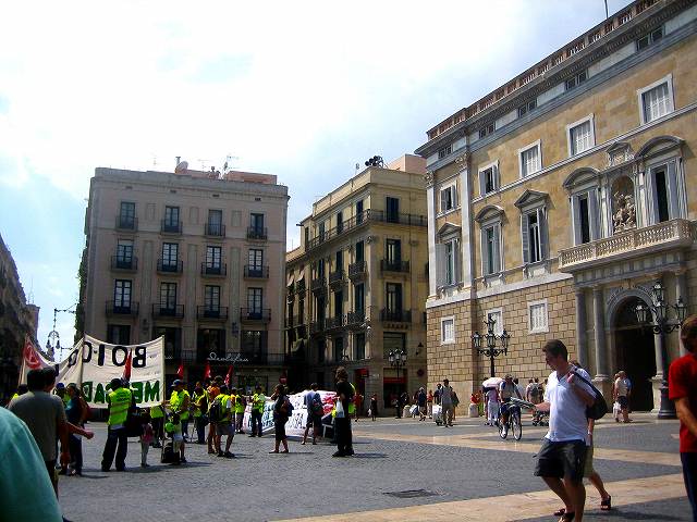 b0064411_23991.jpg