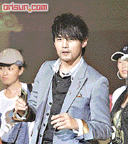 c0042344_1462492.gif