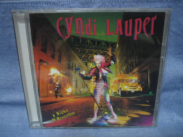 CYNDI LAUPER シンディローパー