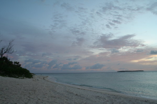 Okinawa 瀬底ビーチ_a0065288_7234288.jpg