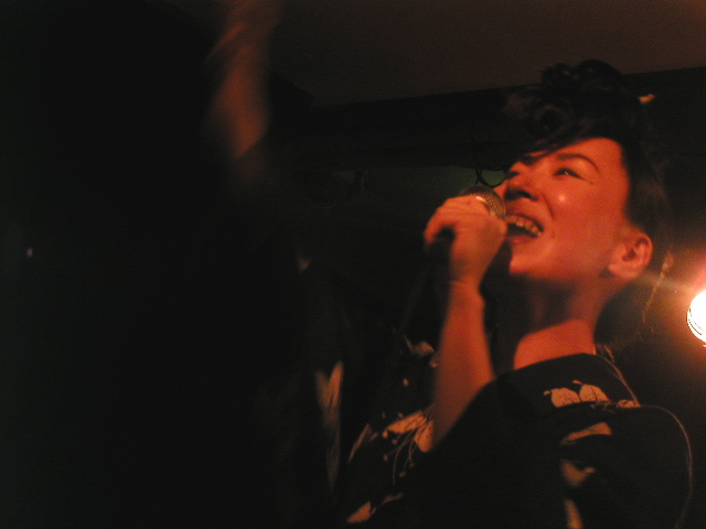 e0029132_2239022.jpg