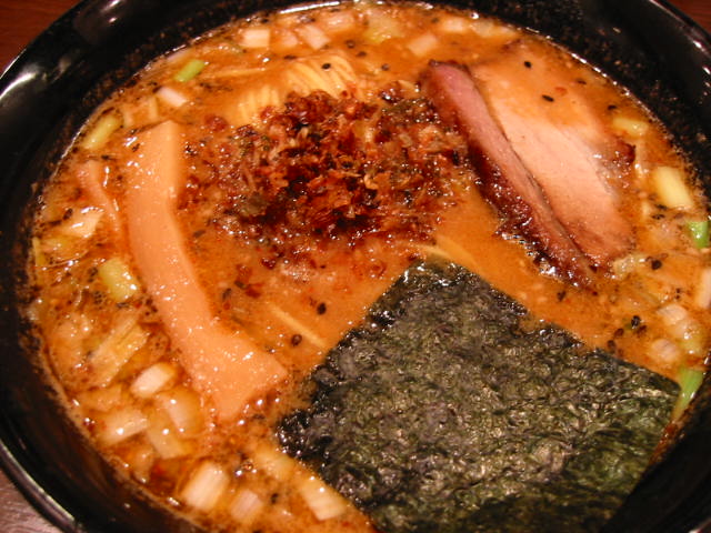 七重の味の店「めじろ」の味噌たんたん麺@川崎BE_b0042308_1131894.jpg