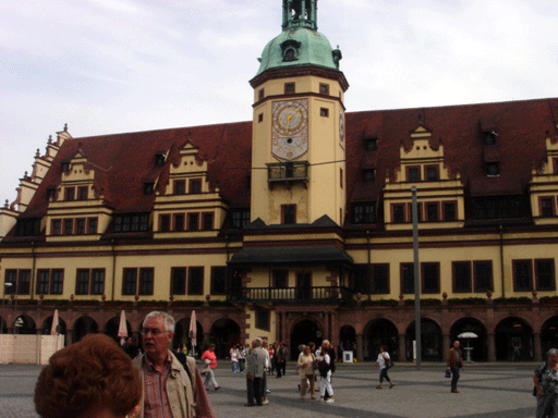 f0077150_045072.gif