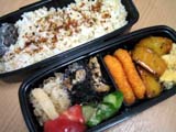 キュウリ消費弁当_e0047185_23211324.jpg