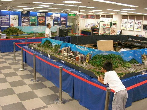 上新電機 第13回 鉄道模型ショー_a0066027_2154532.jpg