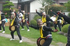 戸口神社・浮立祭り_a0073182_92536.jpg