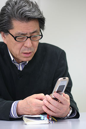 ブログでも2chでもない「市民新聞」とは――オーマイニュース鳥越編集長に聞く_b0067585_21104027.jpg