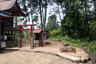 広虫・真綱墓　（赤磐市酌田（旧赤磐郡熊山町酌田）字清水上）_f0058286_1401975.jpg