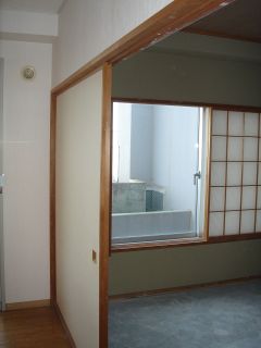 2006年9月6日 パサニア、突然部屋中大パニック!_b0098584_23204035.jpg