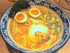 麺屋 無双@米子 ★☆ (味噌ラーメン+煮たまご+赤玉)_f0080612_23175339.jpg