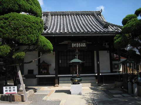 a0045381_13402210.jpg