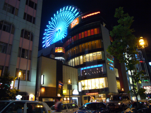 夜のノルベサ観覧車 札幌日和下駄