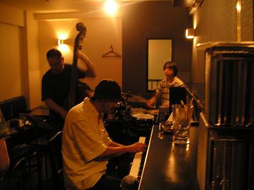 f0066211_14182575.jpg