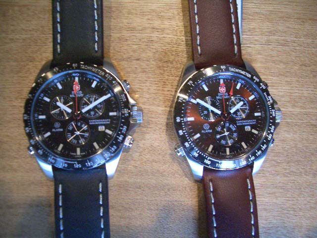SWISS MILITARY スイスミリタリー　腕時計　Columbia 腕時計
