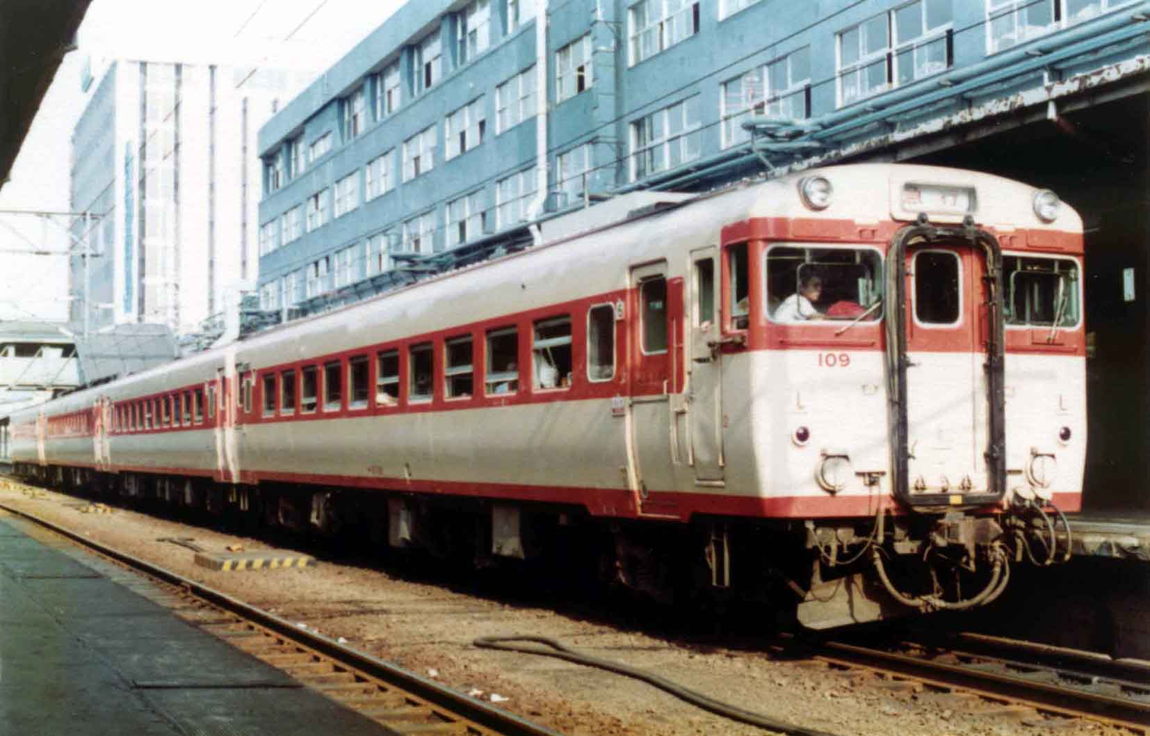 16番(HO) 国鉄 キハ56 初期車 M付 (塗装済み完成品) (鉄道模型