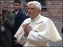 ローマ法王の「何故?」_c0016826_7572469.jpg