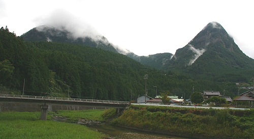 d0055236_1517079.jpg