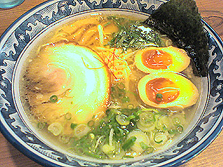 麺屋 無双@米子 ★☆ (塩ラーメンnew/全味、海老油に変わりました)_f0080612_2272564.jpg