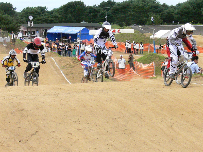 JBMXFひたち全日本BMX選手権大会VOL3  １3〜１4歳クラス予選〜決勝の画像垂れ流し_b0065730_2323311.jpg