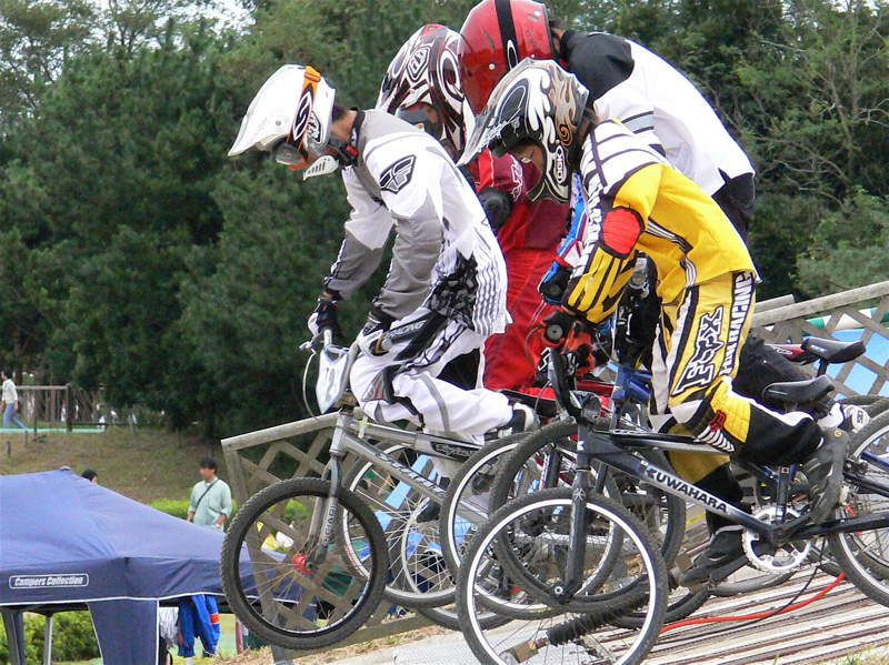 JBMXFひたち全日本BMX選手権大会VOL3  １3〜１4歳クラス予選〜決勝の画像垂れ流し_b0065730_2383114.jpg