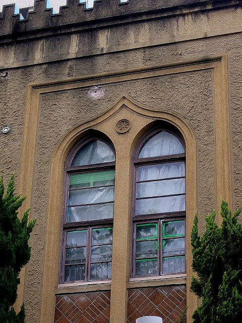 高槻の大阪医科大学付属看護専門学校_c0094541_1418307.jpg