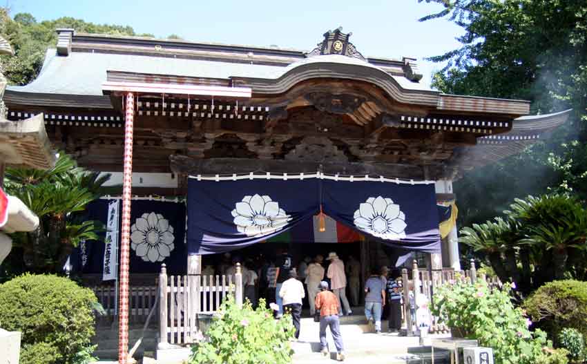 四国霊場第10番札所　切幡寺♪_d0058941_2124239.jpg