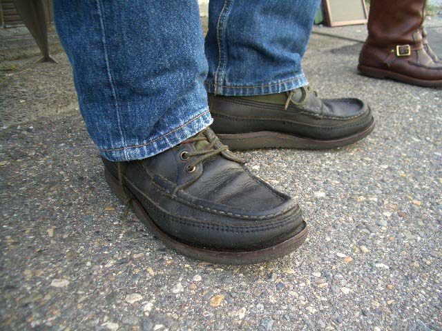 男の一品 その3 ラッセルモカシン サファリ_f0051306_18503885.jpg