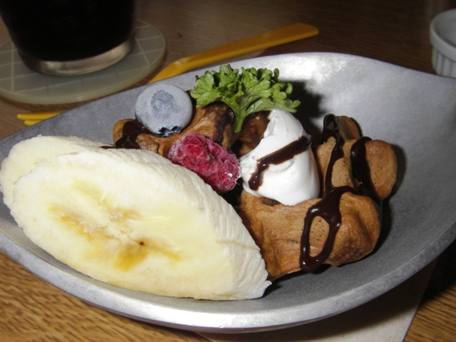 f0034602_22483398.jpg