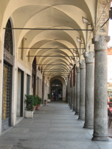 【イタリア紀行2006】　 34. Vigevano （ヴィジェーバノ）_f0097620_22455232.jpg